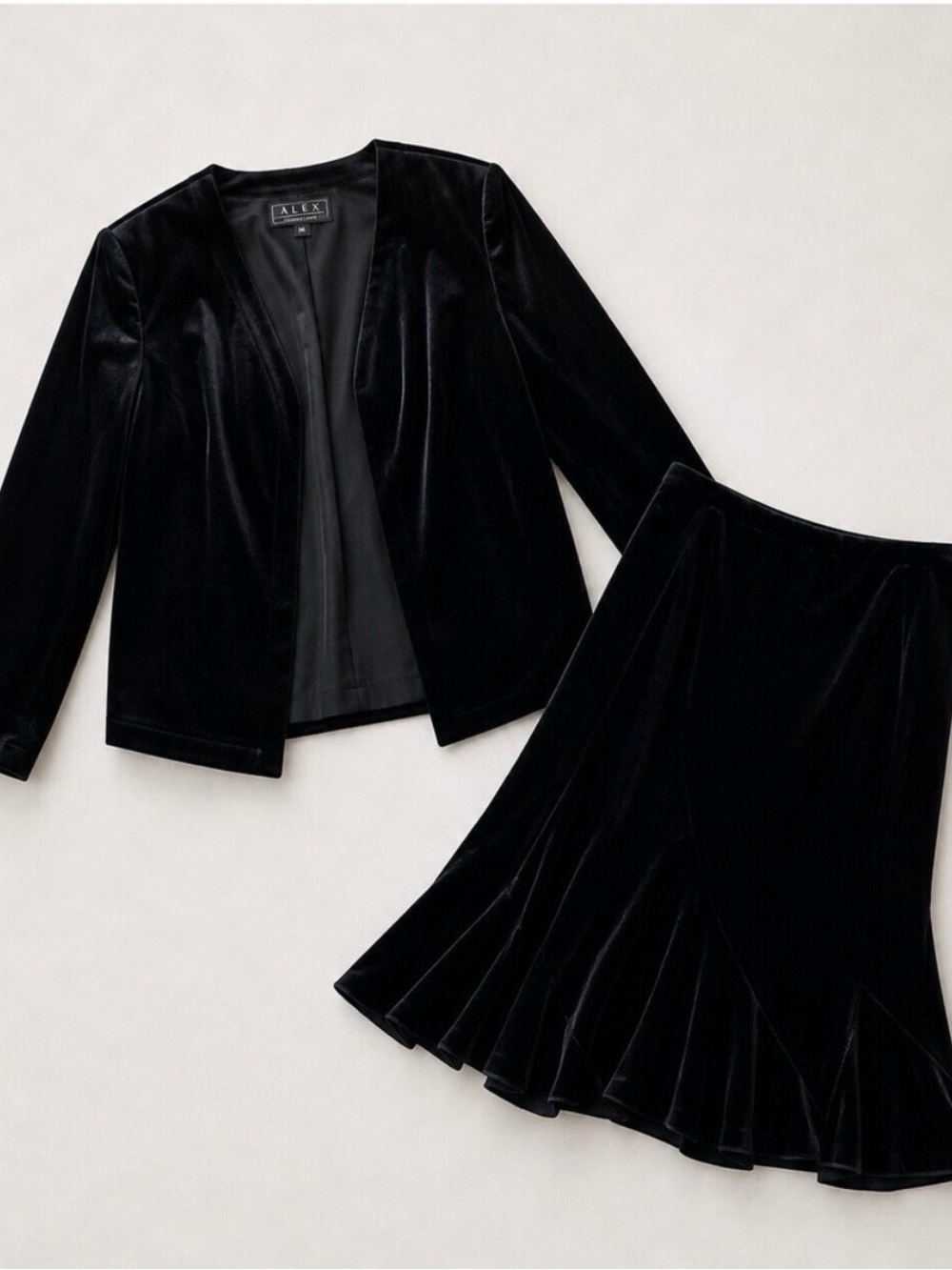 Alex Evenings Vintage Black Velvet Jacket Skirt Set Womens L